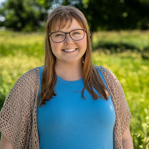 Meet your Posher, Allyssa